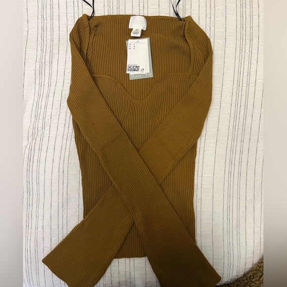 Knit Top - Picture 8 of 8